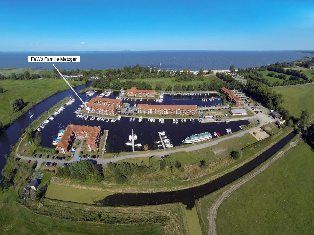 Blick Auf Yachthafen An Der Ostsee 웨케문데 외부 사진